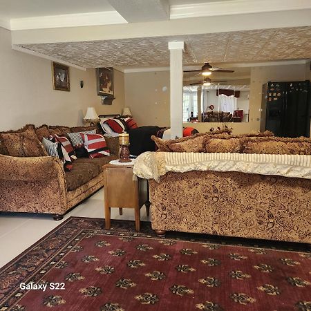 Bed and Breakfast Cozy Mobay Hampton Zewnętrze zdjęcie