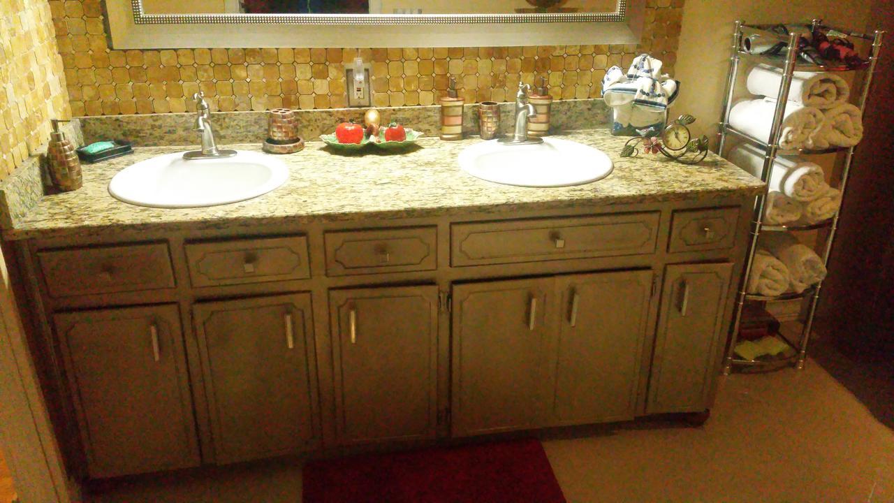 Bed and Breakfast Cozy Mobay Hampton Zewnętrze zdjęcie